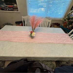 Elegant Pink Table Runner